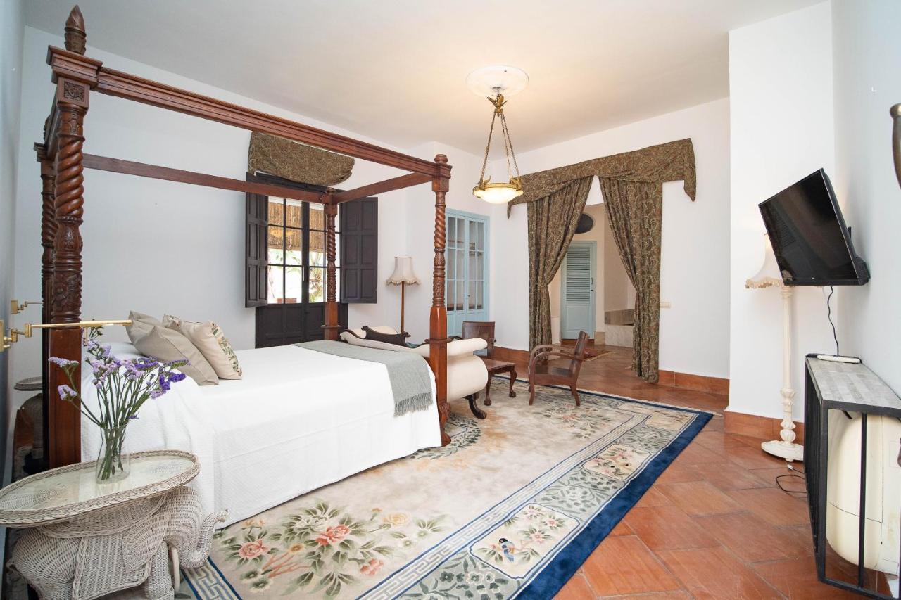 La Casa 1832 Boutique Bed & Breakfast Sanlucar de Barrameda Exterior photo